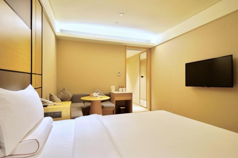 Ji Hotel Shanghai Hongqiao Transport Hub Linkong Zone Exterior photo